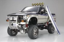 23651 Tamiya - 1/10 RC RTR Toyota Hilux High-Lift 4x4 4WD Full Set Finish