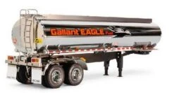 23696 Tamiya - Fuel Tank Trailer With Light Limited Finished Model