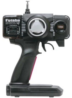 2PHKA Futaba 2-Channel AM 27MHz/ R122JE/ 2xS3003