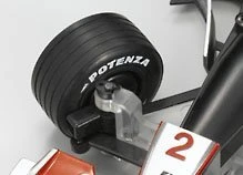 30507LH Kyosho - 1/24 Vodafone McLaren Mercedes MP4-22 No.2