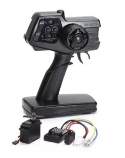 45067 Tamiya - Finespec 2.4Ghz Radio Control System Transmitter W/TRE-01