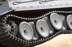 56010 Tamiya - 1/16 German Tiger I Early Version (R/C) 11 56010 Tamiya - 1/16 German Tiger I Early Version (R/C) -Remote Control Model Shop b 56010 SUB 4