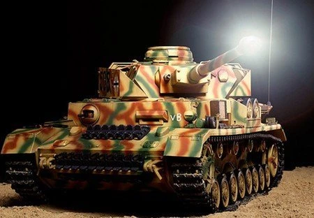 56026 Tamiya - 1/16 RC German Panzerkampfwagen IV Ausf.J W/Option Kit 3 56026 Tamiya - 1/16 RC German Panzerkampfwagen IV Ausf.J W/Option Kit