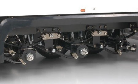 56319 Tamiya - RC 3-Axle Reefer Semi-Trailer For Tamiya 1/14 Scale R/C Tractor Truck 6 56319 Tamiya - RC 3-Axle Reefer Semi-Trailer For Tamiya 1/14 Scale R/C Tractor Truck - Image 4