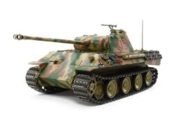 56605 Tamiya - 1/25 German Tank Panther Ausf A Tank With Control Unit