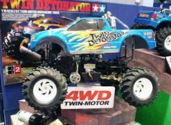 58309 Tamiya - Twin Detonator W/O ESC EP